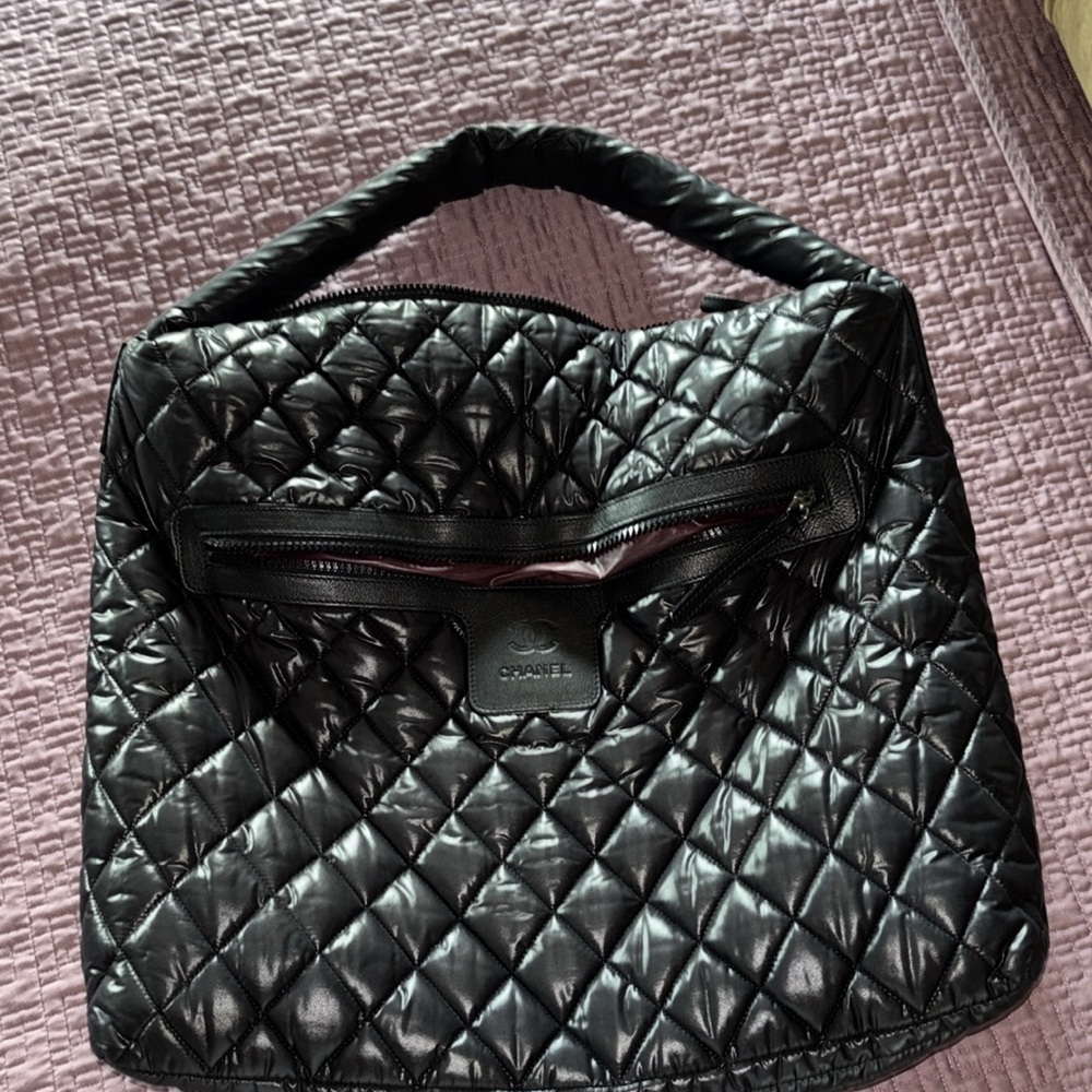 Chanel Black Quilted Women's Bag